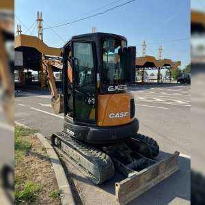 Poliţiştii de frontieră bihoreni au indisponibilizat un utilaj de construcţii în valoare de 40.000 de euro