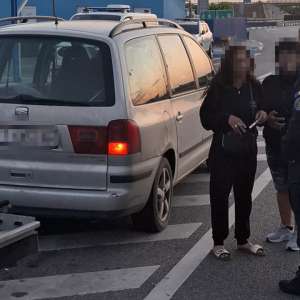 Aproximativ un kilogram de tutun de mestecat, descoperit de polițiștii de frontieră giurgiuveni in bagajele unui cetățean uzbek