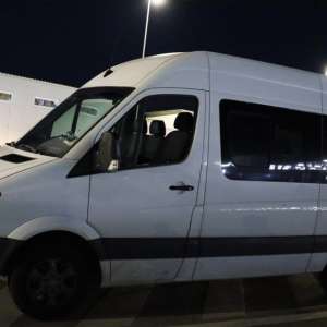 Actiuni BLITZ: țigarete ascunse în plafonul unui microbuz și în locașul destinat roții de rezervă, descoperite împreună cu bunuri susceptibile a fi contrafăcute