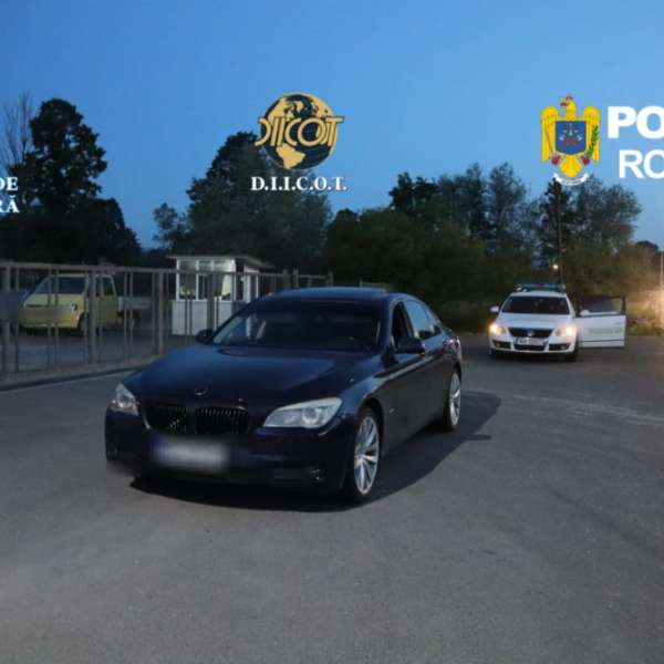 Recidivist prins &icirc;n flagrant cu droguri de mare risc de poliţiştii de frontieră, arestat preventiv
