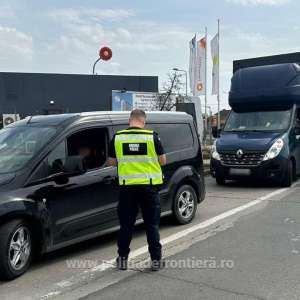 Doi urmăriți general depistați de polițiștii de frontieră sătmăreni