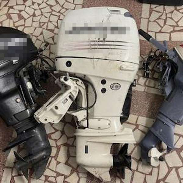 Trei motoare de barcă fără acte de proveniență, estimate la aproximativ 5.000 de euro, descoperite de polițiștii de frontieră