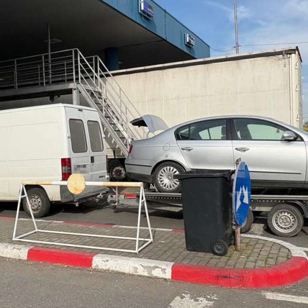 Peste 150 de litri de alcool fără documente justificative, descoperiți la PTF Jimbolia