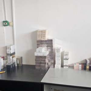 Aproape 800 de produse de parfumerie, susceptibile a fi contrafăcute, descoperite de polițiștii de frontieră din cadrul ITPF Giurgiu