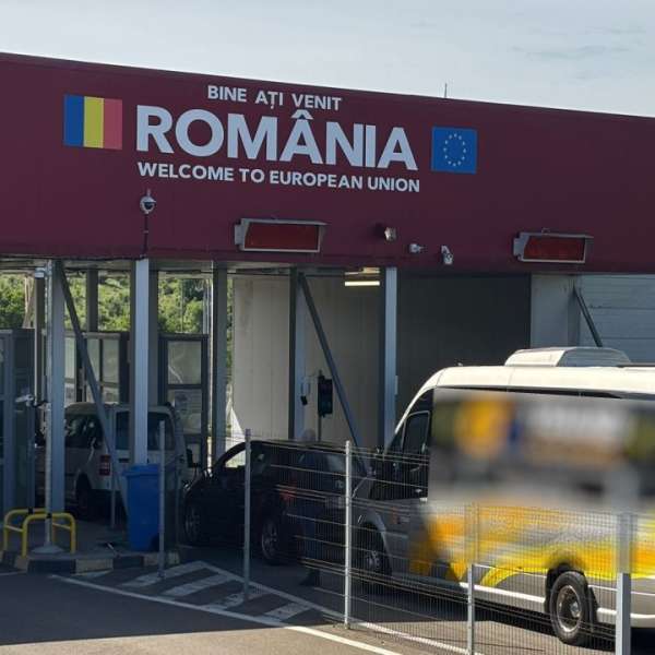 Permis de conducere bulgăresc fals, descoperit de polițiștii de frontieră botoșăneni