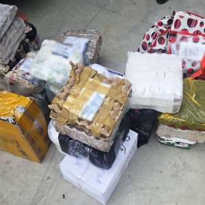 Bunuri accizabile descoperite și sancțiuni de 30.000 de lei aplicate la frontiera de est