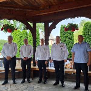 Credință, comuniune și recunoștință la hramul Bisericii „Sfântul Voievod Ștefan cel Mare” din cadrul ITPF Sighetu Marmației