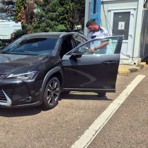 Automobil de lux, în valoare de 125.000 de lei, căutat de autoritățile din Italia, reținut la Albița