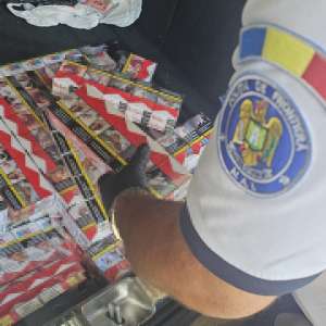 Captură de peste 416.000 de lei la Giurgiu - țigarete și produse contrafăcute, descoperite de polițiștii de frontieră