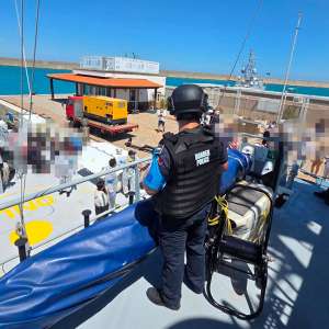 Over 400 people rescued in the Mediterranean Sea by Romanian border police officers deployed on Frontex missions