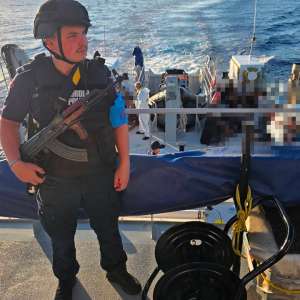 Over 400 people rescued in the Mediterranean Sea by Romanian border police officers deployed on Frontex missions