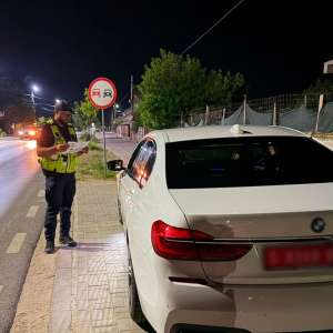 Acțiunea “ Summer Migration” – doi șoferi cercetați de polițiștii de frontieră pentru conducerea unor autoturisme fără drept de circulație