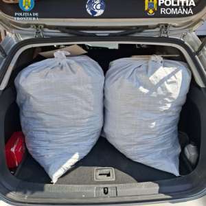 Bărbat prins în flagrant cu peste 38 kg droguri de mare risc, arestat preventiv pentru 30 de zile