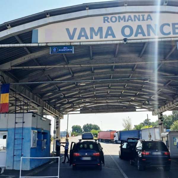 Autoturism neînmatriculat descoperit în PTF Oancea