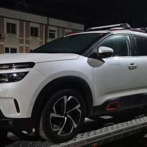 Autoturism în valoare de 12.000 de euro, furat din Franța, oprit de polițiștii de frontieră din drumul spre R. Moldova