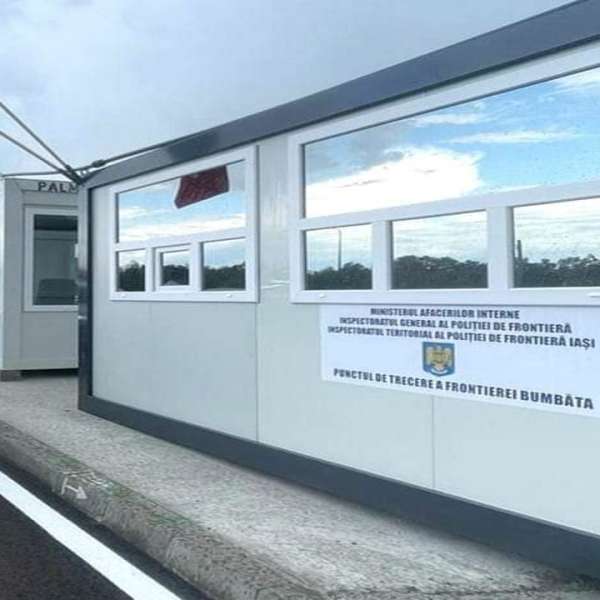 Autoturism cu plăcuţe de &icirc;nmatriculare retrase din circulație, descoperit la ieșirea din Rom&acirc;nia
