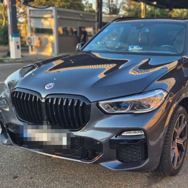 Autoturism de lux furat din Belgia, reținut la PTF Albița