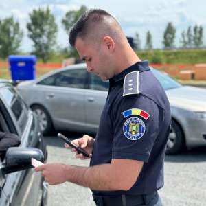 Persoană dată în urmărire internațională, depistată de polițiștii de frontieră la Calafat
