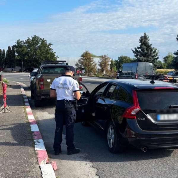 Peste 800 de persoane verificate și sancțiuni în valoare de aproximativ 7.000 de lei aplicate în cadrul unor controale la frontiera de stat