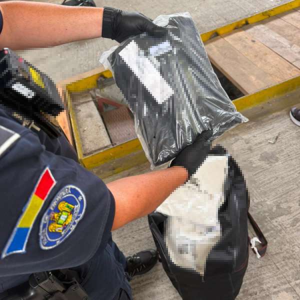 Acțiuni de tip BLITZ: produse susceptibile a fi contrafăcute, &icirc;n valoare de peste 860.000 de lei, indisponibilizate de polițiștii de frontieră giurgiuveni