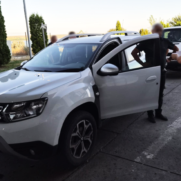 A cumpărat un permis fals de conducere cu 700 de euro, crez&acirc;nd că este real