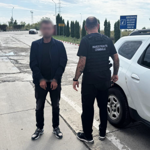 Căutat în Germania pentru infracțiuni contra patrimoniului, depistat în PTF Stânca