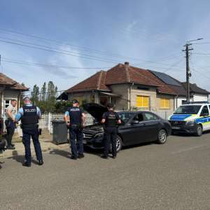 Autoturism căutat de autoritățile din Germania, indisponibilizat de polițiștii de frontieră din Negrești