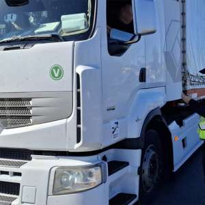 Trafic intens la PTF Galați rutier pe sensul de ieșire din țară pentru ansamblurile de transport marfă