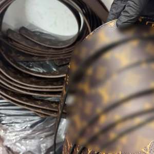 Acțiuni BLITZ la Giurgiu: peste 7.800 de produse susceptibile a fi contrafăcute, în valoare de peste 1.8 milioane de lei, confiscate de polițiștii de frontieră