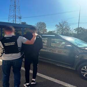 Tânăr condamnat la închisoare, descoperit și reținut în PTF Albița