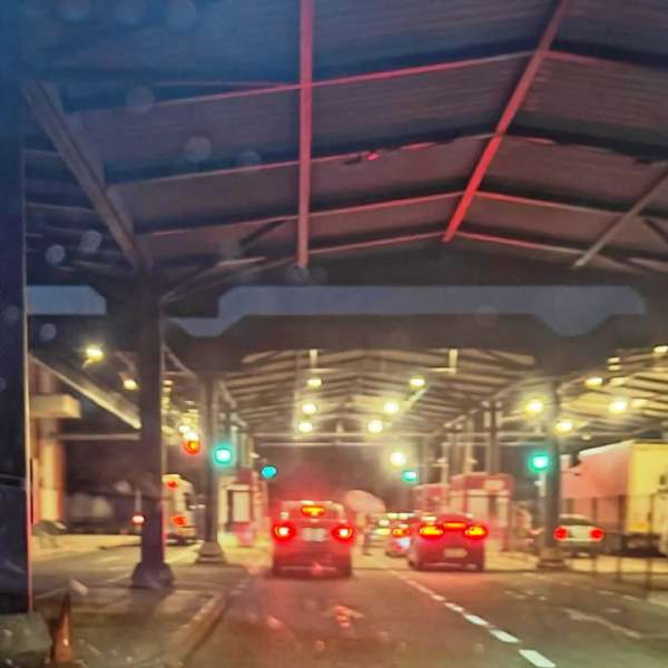Doljean conduc&acirc;nd un autoturism fără să aibă acest drept, depistat de polițiștii de frontieră