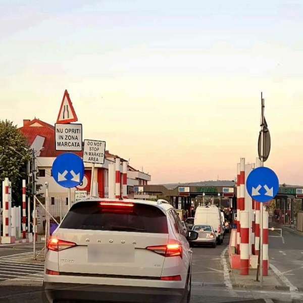 Certificat ITP falsificat, descoperit de polițiștii de frontieră ieșeni
