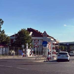La volan cu permis de conducere polonez fals