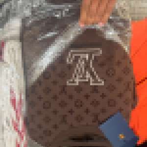 Acțiuni BLITZ la Giurgiu și Calafat: peste 9.000 de produse susceptibile a fi contrafăcute, în valoare de aproximativ 1,8 milioane de lei, confiscate de polițiștii de frontieră