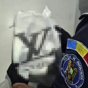 Acțiuni BLITZ la Giurgiu și Calafat: peste 9.000 de produse susceptibile a fi contrafăcute, în valoare de aproximativ 1,8 milioane de lei, confiscate de polițiștii de frontieră