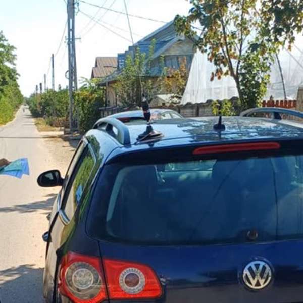 Polițiștii de frontieră din Bechet au descoperit un autoturism cu certificat ITP și asigurare falsificate