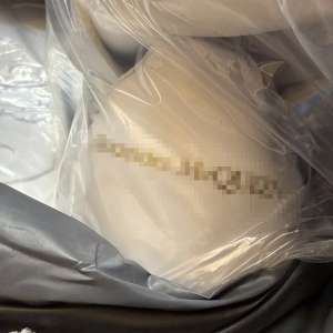 Aproximativ 4.000 de produse susceptibile a fi contrafăcute și 13.200 de țigarete fără timbru fiscal, descoperite de polițiștii de frontieră în cadrul unei acțiuni BLITZ