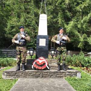 Pelerinaj în trecut: Grănicerii de ieri și de azi, uniți la Monumentul de la Mălini