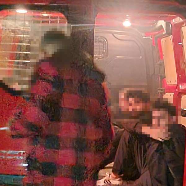 Șapte cetățeni străini fără drept de a călători &icirc;n spațiul Schengen, depistați de polițiștii de frontieră