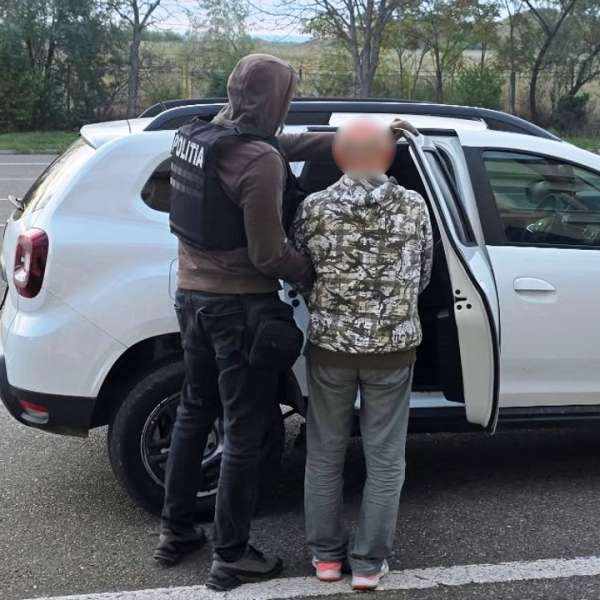 Acuzat pentru terorism, descoperit și reținut la intrarea în țară, în PTF Albița
