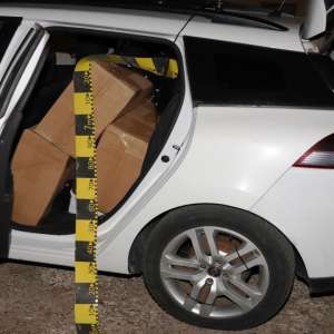 100.000 de țigarete de contrabandă, descoperite de polițiștii de frontieră ieșeni