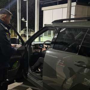 Un polițist de frontieră din cadrul PTF Rădăuți Prut a refuzat o mită de 50 de euro