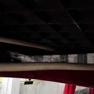 Peste 3.000 de produse susceptibile a fi contrafăcute și aproximativ 31.000 de țigarete fără timbru fiscal, descoperite de polițiștii de frontieră din Giurgiu și Bechet în cadrul unei acțiuni BLITZ
