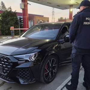 Automobil în valoare de 200.000 de lei, furat din Franța, vândut în Germania, reținut la Stânca