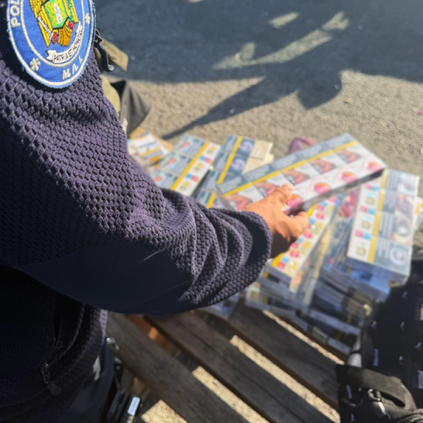 Țigarete &icirc;n valoare de peste 77.000 de lei, ascunse &icirc;n autovehicule,  descoperite de polițiștii de frontieră &icirc;n cadrul acțiunilor BLITZ
