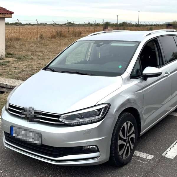 Autoturism căutat de autorităţile din Germania, descoperit la PTF Foeni