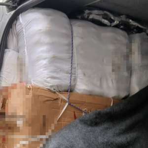 A justificat provenienţa mărfii în valoare de peste 15.000 lei cu o factură falsificată