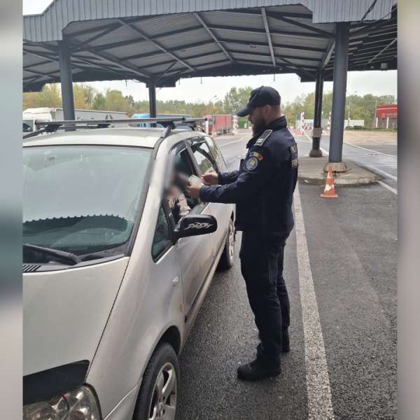 Cetățean român urmărit internațional, depistat la PTF Sculeni