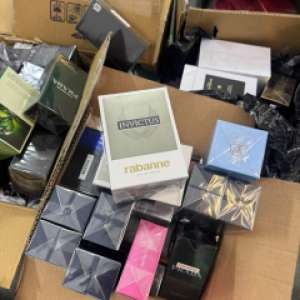 36 de cazuri privind bunuri susceptibile a fi contrafăcute, în valoare de peste 1,5 milioane de lei, și aproximativ 55.400 de țigarete fără timbru fiscal, descoperite de polițiștii de frontieră